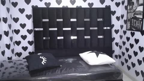 Britney  online show from 02-11-25, 09:42