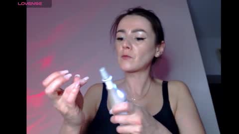 Britney online show from 10-10-25, 07:46