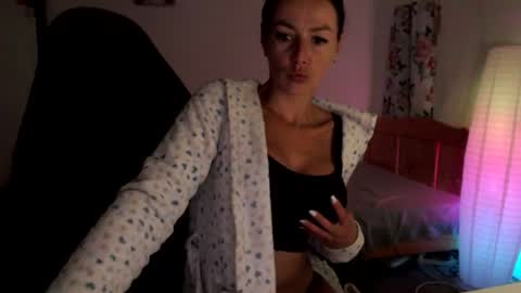 Britney online show from 06-26-26, 06:07