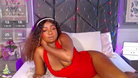 Snapshot of brittanyjhonnns chatting on 12-10-24, 08:27 brittany 25 years old happy as a worm online show from 12-10-24, 08:27