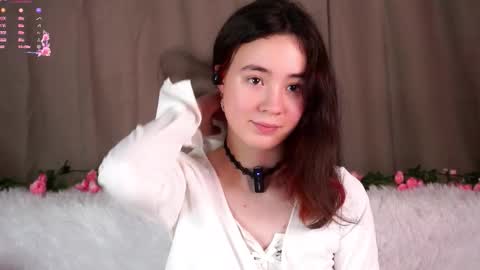 Lina online show from 02-07-26, 11:25