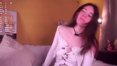 Snapshot of britthe chatting on 05-26-26, 01:18 Lina online show from 05-26-26, 01:18