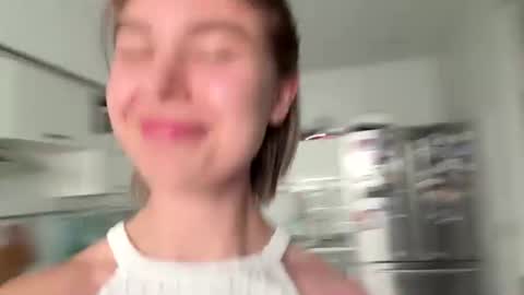 Snapshot of brittniboensch chatting on 07-11-26, 02:20 Nova online show from 07-11-26, 02:20