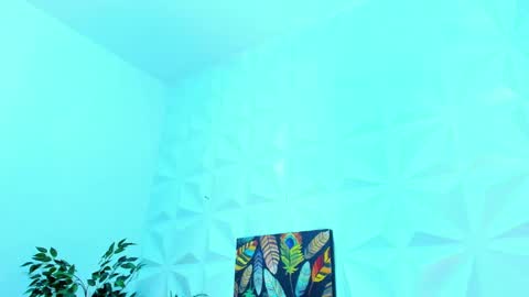 BRIYIT     online show from 02-20-25, 04:07