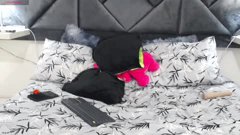 Snapshot of briyithgonza chatting on 01-14-25, 03:11 Briyith Gonza online show from 01-14-25, 03:11