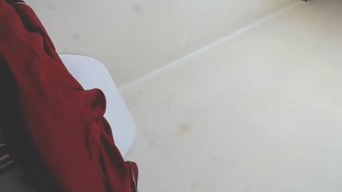 ....Kriss Vergara....... online show from 01-02-25, 10:16