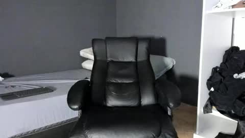 brockhurn_ online show from 12-16-25, 01:10