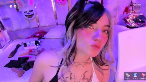     online show from 01-26-25, 01:04