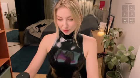 Anna online show from 01-18-25, 03:16