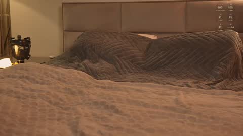 Anna online show from 02-05-25, 04:03