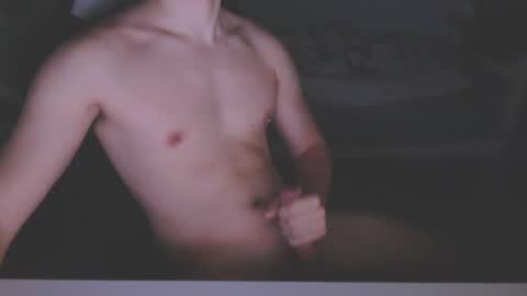 Snapshot of bronzeben chatting on 12-03-24, 08:16 Ben online show from 12-03-24, 08:16