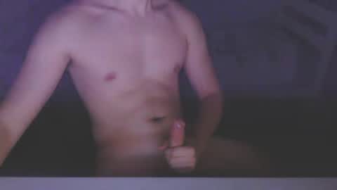 Snapshot of bronzeben chatting on 12-11-24, 11:21 Ben online show from 12-11-24, 11:21