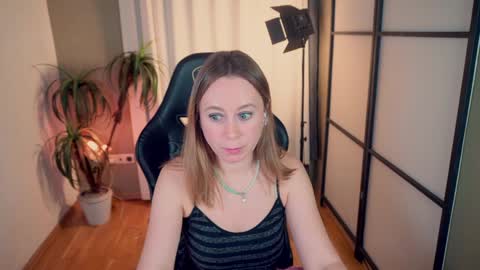Brooke online show from 01-18-25, 03:31