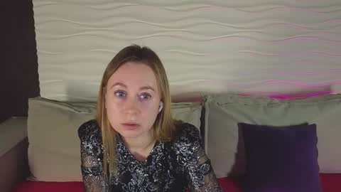 Brooke online show from 02-11-25, 11:54
