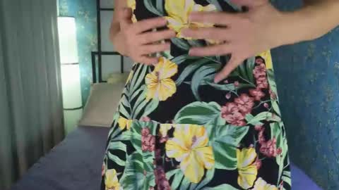 Snapshot of brooke_evans_ chatting on 10-23-25, 12:32 Brooke online show from 10-23-25, 12:32