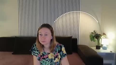 Snapshot of brooke_evans_ chatting on 10-23-25, 09:02 Brooke online show from 10-23-25, 09:02