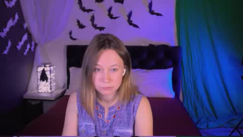 Snapshot of brooke_evans_ chatting on 11-02-25, 12:40 Brooke online show from 11-02-25, 12:40