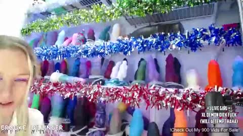 Snapshot of brookedillinger chatting on 10-07-25, 12:52 Brooke1993 online show from 10-07-25, 12:52