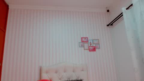 Brook Loves online show from 12-05-24, 04:09
