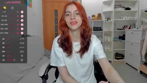 Snapshot of broosnica1 chatting on 06-11-26, 08:01 broosnica1 online show from 06-11-26, 08:01