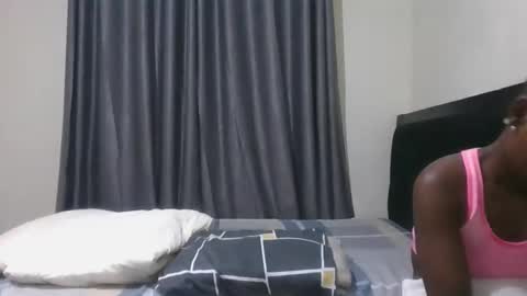 Snapshot of brown_sugar4 chatting on 04-01-26, 12:00 brown_sugar4 online show from 04-01-26, 12:00