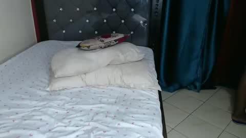 Brownie online show from 10-08-25, 05:05