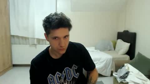 Snapshot of brownhaiir chatting on 05-30-26, 10:07 brownhaiir online show from 05-30-26, 10:07