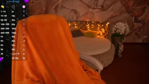 brownie_girl_ online show from 12-10-24, 02:16