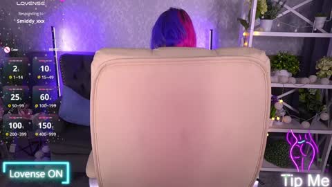 brownie_girl_ online show from 01-29-25, 05:19