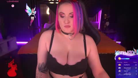 brownie_girl_ online show from 03-07-25, 12:04
