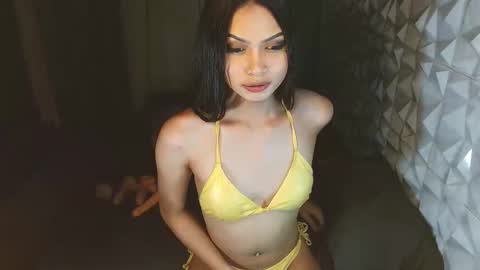 Snapshot of brownsausageroberta chatting on 01-07-25, 07:28 Roberta GODDESS OF PLEASURE AND SEXUALDESIRE online show from 01-07-25, 07:28