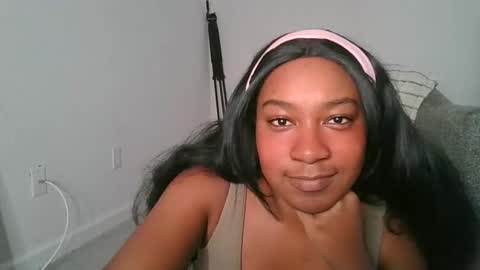 Brownsuagrcutie online show from 10-15-25, 08:42