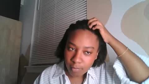 Brownsuagrcutie online show from 10-25-25, 01:35
