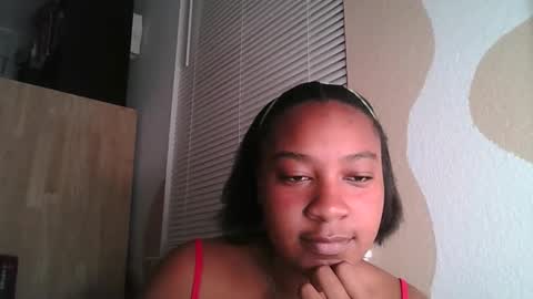 Brownsuagrcutie online show from 10-29-25, 11:17