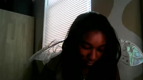 Brownsuagrcutie online show from 10-31-25, 07:48