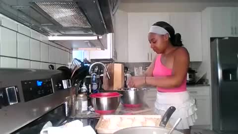 Brownsuagrcutie online show from 05-07-26, 04:23