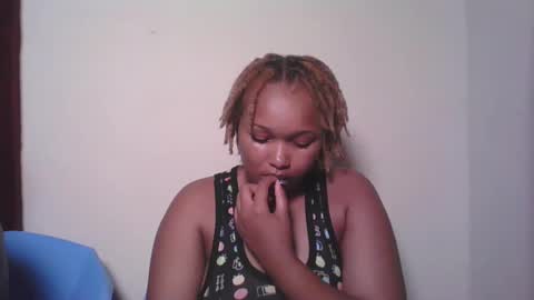 Tracy online show from 01-22-25, 03:51