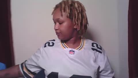 Tracy online show from 01-27-25, 04:22