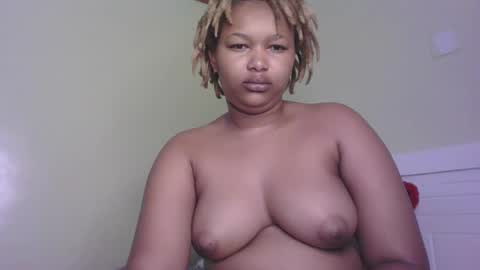 Tracy online show from 02-14-25, 03:22