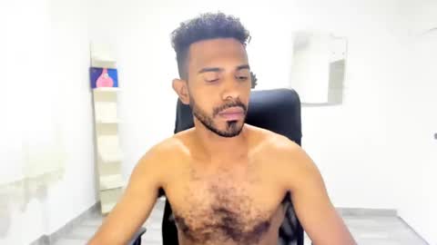 bruce_1111 online show from 09-20-25, 10:11