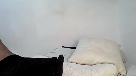 Snapshot of bruce_bigg chatting on 03-12-25, 09:44 Bruce online show from 03-12-25, 09:44