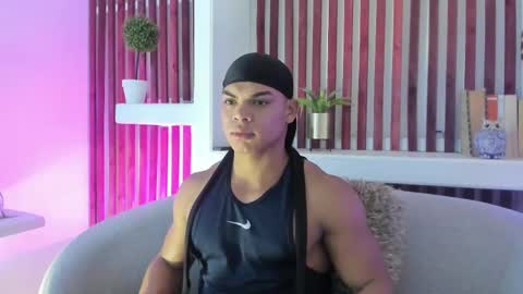 bruce_stroud online show from 10-22-25, 03:18