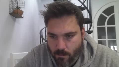 Bruce Wayne online show from 12-19-25, 10:00