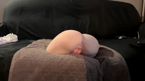 Instagram  bruce88x online show from 02-20-26, 04:40