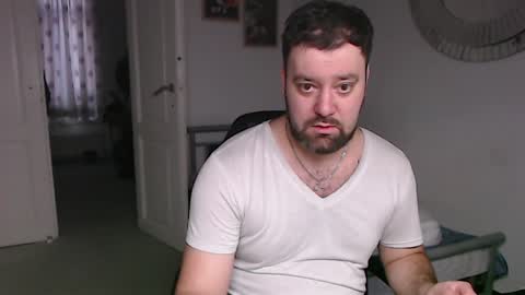 Bruce online show from 01-06-25, 03:19