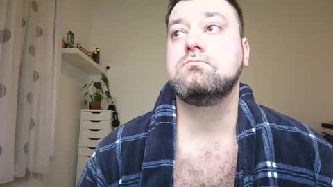 Bruce online show from 10-28-25, 07:49