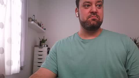 Bruce online show from 05-11-26, 04:04