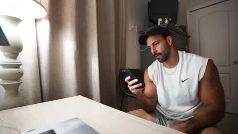 Snapshot of brucestryker chatting on 10-03-25, 04:31 onlyfans BRUCESTRYKER online show from 10-03-25, 04:31