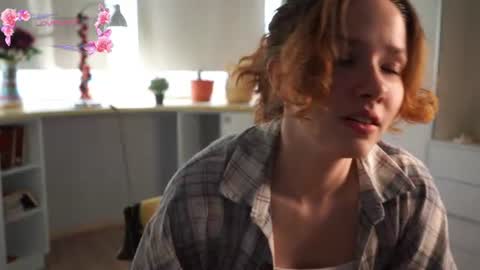 Snapshot of brunaeveritt chatting on 06-23-26, 02:48 Tess online show from 06-23-26, 02:48