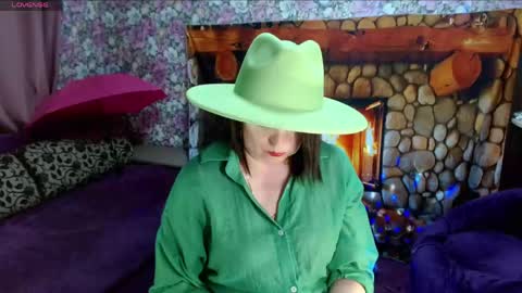 Julia online show from 05-20-26, 09:21
